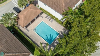 Welcome to your private retreat in this corner unit townhome on Colony West Country Club in Florida - for sale on GolfHomes.com, golf home, golf lot