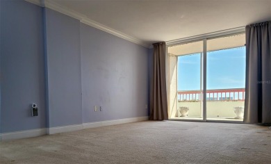 Bright and welcoming 1 bed, 1.5 bath condo in the desirable on Feather Sound Country Club in Florida - for sale on GolfHomes.com, golf home, golf lot