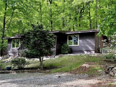 Still time to get in for this summer! This lovely 3 bedroom, 2 on Bent Tree Golf Course in Georgia - for sale on GolfHomes.com, golf home, golf lot