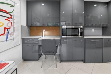 TURNKEY !!!Experience refined luxury living in this exceptional on Hunters Run Golf and Country Club in Florida - for sale on GolfHomes.com, golf home, golf lot