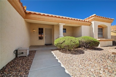 Welcome to easy living in the heart of Sun City Summerlin! This on Highland Falls Golf Club in Nevada - for sale on GolfHomes.com, golf home, golf lot
