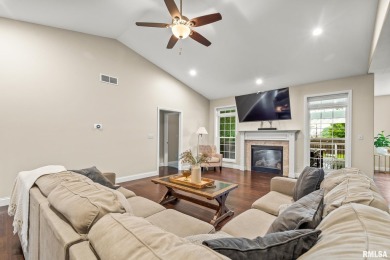 Stunning 4-Bedroom ranch home in Piper Glen subdivision with an on Piper Glen Golf Club in Illinois - for sale on GolfHomes.com, golf home, golf lot
