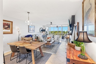 Beautifully updated turnkey 2 bed 2 bath condo overlooking the on Pinebrook/Ironwood Golf Course in Florida - for sale on GolfHomes.com, golf home, golf lot