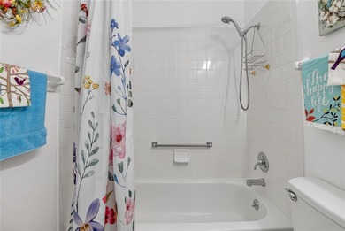 FULLY FURNISHED | 2025 ROOF | RESORT LIVING in KINGS POINT! 

 on Falcon Watch Golf Club in Florida - for sale on GolfHomes.com, golf home, golf lot