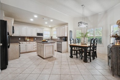 This charming 3-bedroom, 2-bathroom home is perfectly situated on Hillcrest Country Club in Texas - for sale on GolfHomes.com, golf home, golf lot