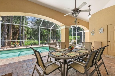 This home comes with a Golf Membership Included (50,000 value)! on Hunters Ridge Country Club in Florida - for sale on GolfHomes.com, golf home, golf lot
