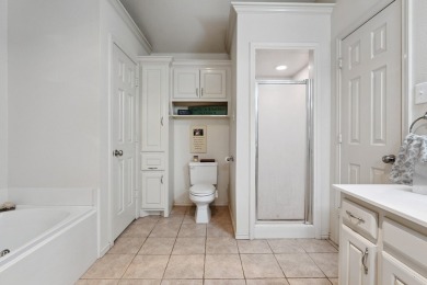 This charming 3-bedroom, 2-bathroom home is perfectly situated on Hillcrest Country Club in Texas - for sale on GolfHomes.com, golf home, golf lot
