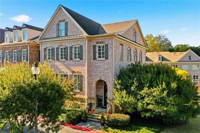 Located in the desirable Overlook at Marietta Country Club on Marietta Country Club in Georgia - for sale on GolfHomes.com, golf home, golf lot