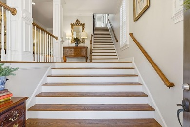 Located in the desirable Overlook at Marietta Country Club on Marietta Country Club in Georgia - for sale on GolfHomes.com, golf home, golf lot