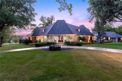 Golf Course Views For Days!! Welcome to 12854 Pembroke Circle in on Leawood South Country Club in Kansas - for sale on GolfHomes.com, golf home, golf lot