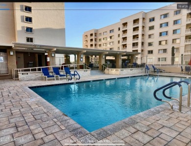 **BERNIE, STOP THE CAR! THIS CONDO IS MOVE-IN READY--JUST BRING on Scottsdale Shadows in Arizona - for sale on GolfHomes.com, golf home, golf lot
