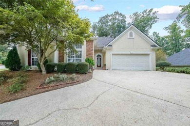 || BRAND NEW GARAGE DOOR || CORNER LOT || || NEW ROOF || || NEW on Mirror Lake Golf Club in Georgia - for sale on GolfHomes.com, golf home, golf lot