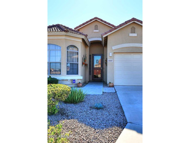 Welcome to this beautiful 3 bedroom home in cul-de-sac! From the on Southern Ridge Golf Club in Arizona - for sale on GolfHomes.com, golf home, golf lot