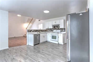 PRIME LOCATION! Beautiful traditional-style single-family home on TPC At Sugarloaf Golf Club in Georgia - for sale on GolfHomes.com, golf home, golf lot