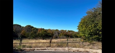 Build your dream home on this picturesque 1.84-acre lot on Cross Timbers Golf Course in Texas - for sale on GolfHomes.com, golf home, golf lot