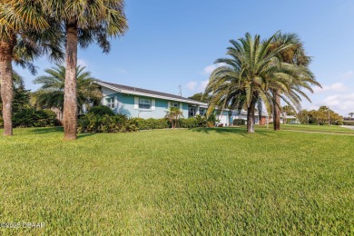 PRICED FOR A QUICK SALE! Charming Beachside Retreat with Modern on Oceanside Country Club in Florida - for sale on GolfHomes.com, golf home, golf lot