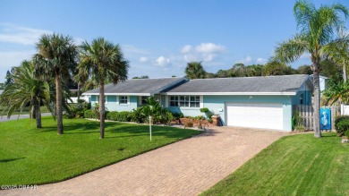PRICED FOR A QUICK SALE! Charming Beachside Retreat with Modern on Oceanside Country Club in Florida - for sale on GolfHomes.com, golf home, golf lot