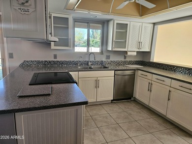 Well maintained 3 bed 2 bath home on quiet cul-de-sac in CWPV on Cottonwood Country Club in Arizona - for sale on GolfHomes.com, golf home, golf lot