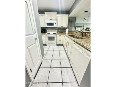 Beautiful resort-style 2 bedroom/2 bathroom condo located at the on Edgewater Beach Resort in Florida - for sale on GolfHomes.com, golf home, golf lot