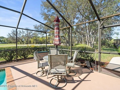 Located in Glen Lakes, this 1990 Alexander Boca Grande Deluxe on Glen Lakes Country Club in Florida - for sale on GolfHomes.com, golf home, golf lot