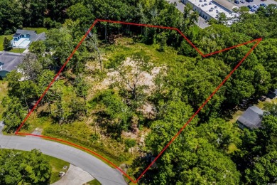 Now Available - Subdividable Lot in Highly Desired Murrells on Wachesaw Plantation Club in South Carolina - for sale on GolfHomes.com, golf home, golf lot