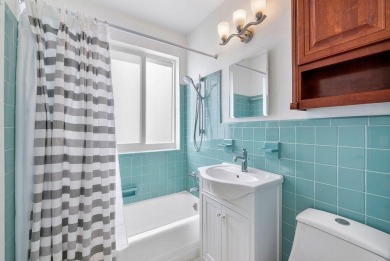 Experience mid-century modern charm in this cozy 1-bed, 1-bath on  in Florida - for sale on GolfHomes.com, golf home, golf lot