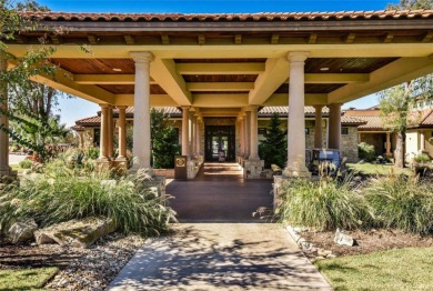 Welcome to a breathtaking 3 bed/3 bath Villa, perfectly situated on The Hills of Lakeway Golf Course in Texas - for sale on GolfHomes.com, golf home, golf lot