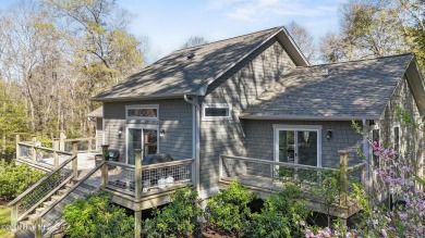 Do you crave privacy yet want city convenience? Long to be on Porters Neck Country Club in North Carolina - for sale on GolfHomes.com, golf home, golf lot