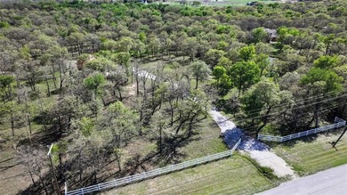 FURNISHED LIVING QUARTERS inside barn that allows the perfect on Twisted Oaks Golf Club in Texas - for sale on GolfHomes.com, golf home, golf lot