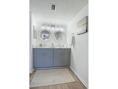 Beautifully updated 2 bedroom, 2 bath, 5th floor, furnished on Ocean Village Golf Course in Florida - for sale on GolfHomes.com, golf home, golf lot