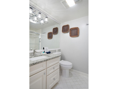 Beautifully updated 2 bedroom, 2 bath, 5th floor, furnished on Ocean Village Golf Course in Florida - for sale on GolfHomes.com, golf home, golf lot