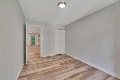 Beautifully updated Greenbriar Model in 55+ Leisure Village on Leisure Village Golf Course in New York - for sale on GolfHomes.com, golf home, golf lot