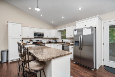 2 Bedroom + Bonus Room, 2 Bath Home in Lake Tansi - Move-In on Lake Tansi Village Country Club in Tennessee - for sale on GolfHomes.com, golf home, golf lot