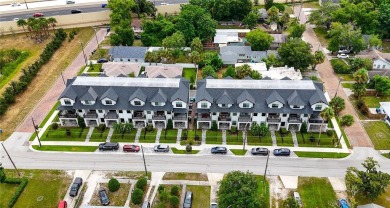 One or more photo(s) has been virtually staged. **SELLER on Dubsdread Golf Course in Florida - for sale on GolfHomes.com, golf home, golf lot