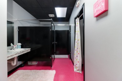 Dream location, in the heart of local expanding subdivisions and on The Links At Ireland Grove in Illinois - for sale on GolfHomes.com, golf home, golf lot