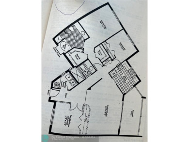 Price Reduced! SIZE matters!  High ceilings - open floor plan on Boca Pointe Country Club in Florida - for sale on GolfHomes.com, golf home, golf lot