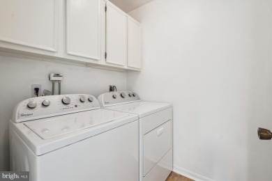Lovely 2-bedroom/2 -bath condo home with  lots of natural light on Leisure World Golf Club in Maryland - for sale on GolfHomes.com, golf home, golf lot