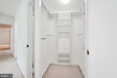 Lovely 2-bedroom/2 -bath condo home with  lots of natural light on Leisure World Golf Club in Maryland - for sale on GolfHomes.com, golf home, golf lot