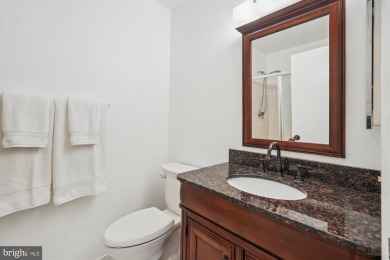 Lovely 2-bedroom/2 -bath condo home with  lots of natural light on Leisure World Golf Club in Maryland - for sale on GolfHomes.com, golf home, golf lot
