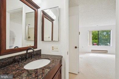 Lovely 2-bedroom/2 -bath condo home with  lots of natural light on Leisure World Golf Club in Maryland - for sale on GolfHomes.com, golf home, golf lot