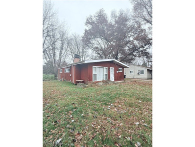 Welcome to 1859 Delia Ave, a classic 3-bedroom, 1-bath ranch on J. Edward Good Park Golf Course in Ohio - for sale on GolfHomes.com, golf home, golf lot