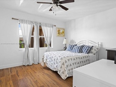 Luxury condo with 2 bedrooms, 2 bathrooms completely remodeled on Sunrise Lakes Phase IV Golf Course in Florida - for sale on GolfHomes.com, golf home, golf lot