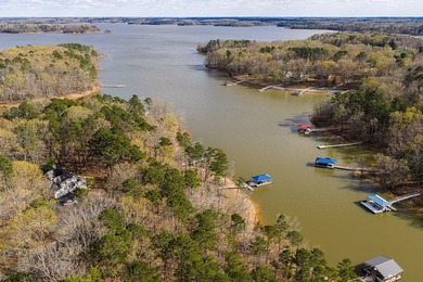 Lake life really doesn't get much better than this 3 BR, 3BA on Kinderton Country Club in Virginia - for sale on GolfHomes.com, golf home, golf lot