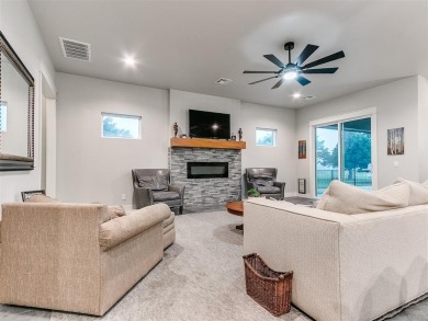 Stunning Golf Course Home in Guthrie - Motivated Sellers on Cedar Valley Golf Club in Oklahoma - for sale on GolfHomes.com, golf home, golf lot