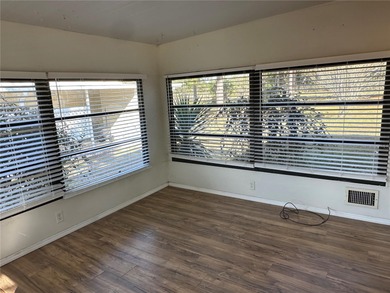 A High-End yet, laid back 55 Plus Community near Orlando, FL! on Zellwood Station Country Club in Florida - for sale on GolfHomes.com, golf home, golf lot