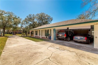 Beautifully renovated 3-bed, 2-bath brick home featuring a 2019 on Pinewood Country Club in Louisiana - for sale on GolfHomes.com, golf home, golf lot