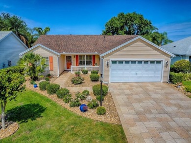 ~oBond is PAID!o~ ~oNEW Roof 5/2025o~ ~oNEW Hot Water Heater on The Links of Spruce Creek in Florida - for sale on GolfHomes.com, golf home, golf lot