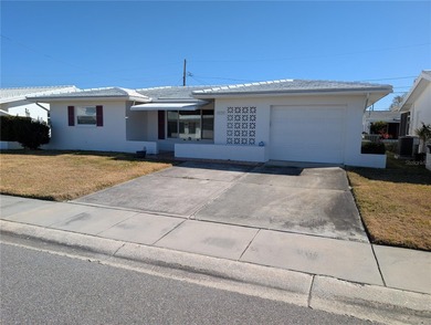 Great Opportunity to Own the Popular Eden Floor Plan!  This well on Mainlands Golf Club in Florida - for sale on GolfHomes.com, golf home, golf lot