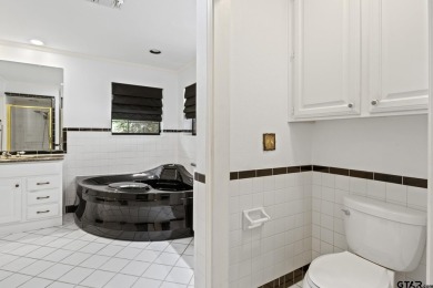 This 4 bedrooms, 3 bathrooms (one is a Jack and Jill) home on Mount Pleasant Country Club in Texas - for sale on GolfHomes.com, golf home, golf lot