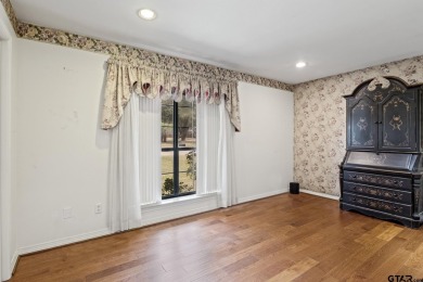 This 4 bedrooms, 3 bathrooms (one is a Jack and Jill) home on Mount Pleasant Country Club in Texas - for sale on GolfHomes.com, golf home, golf lot